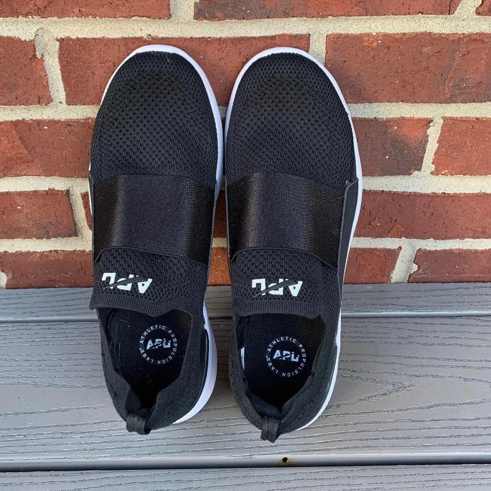 APL TechLoom Bliss Knit Running Shoe